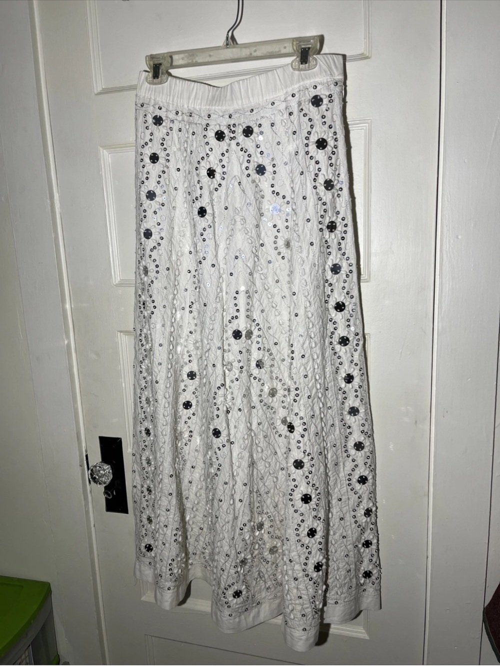 Women’s Skirts Size Medium Neiman Marcus Maxi Beaded Sequin NWT - Picture 3 of 5
